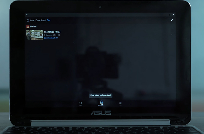 watch netflix downloads on chromebook